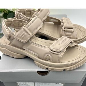 Men's Balenciaga tourist sandals . Size 9